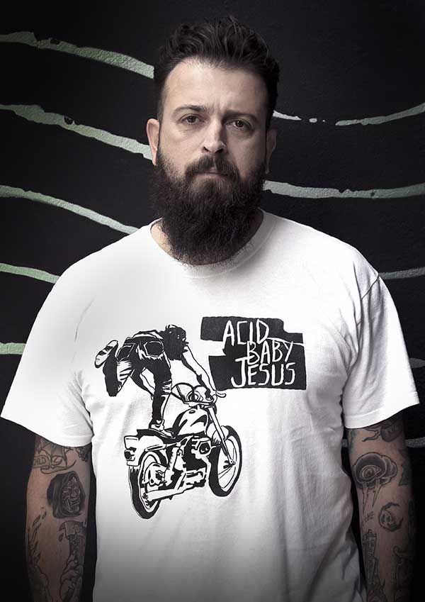 lonis_tattoo_shop_manager